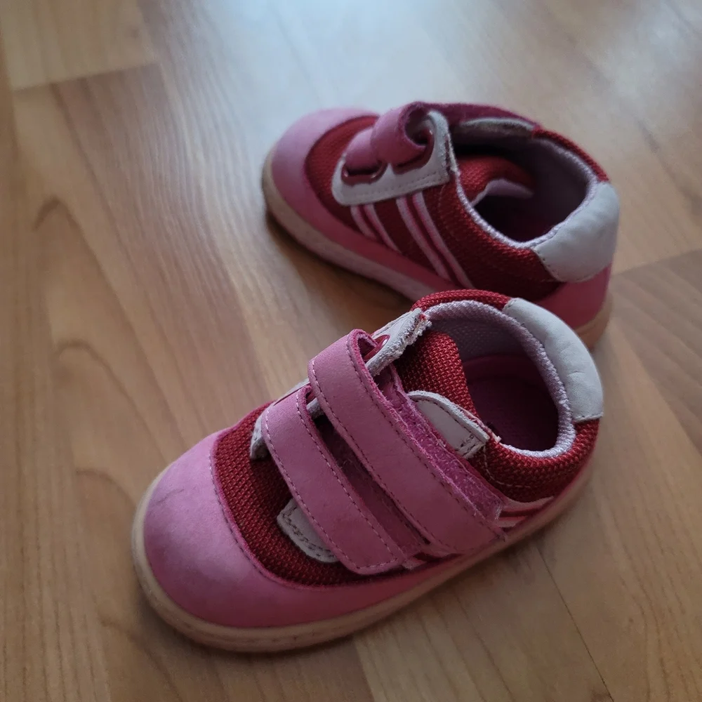 Perfection by Jumping Jacks Girls 5M Walking Toddler Shoes Pink Sneakers Boot